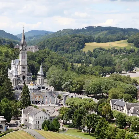 Hotel Grand Moderne Lourdes