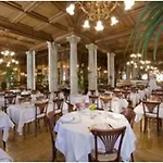 Grand Moderne 4* Λούρδη