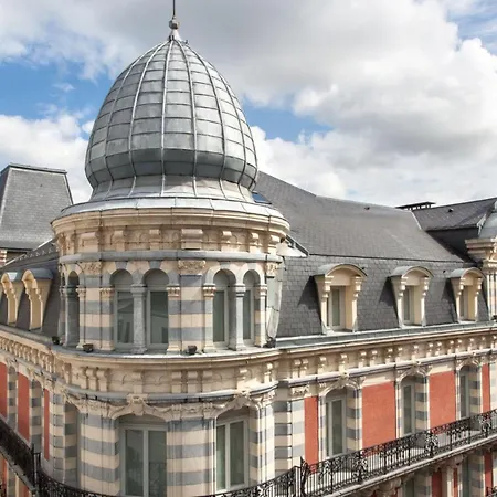 Grand Moderne Hotel 4*