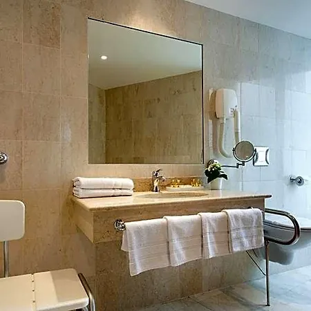Grand Moderne 4*