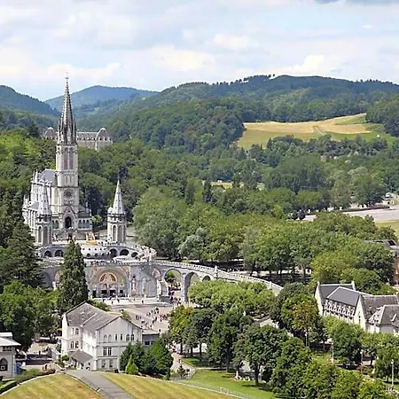 Grand Moderne 4* Lourdes