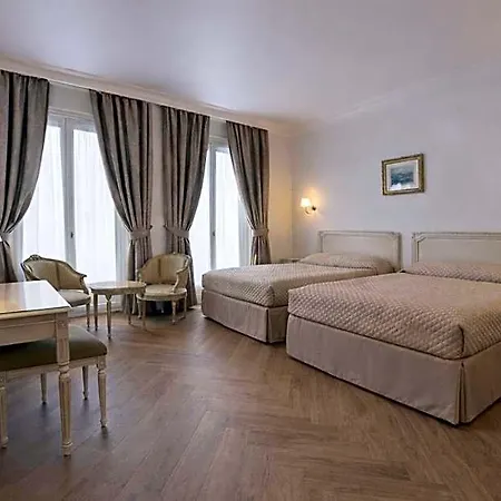 Grand Moderne 4*
