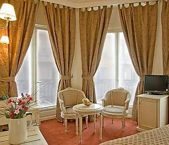 Grand Moderne Hotel 4*