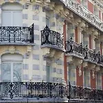 Grand Moderne Отель
