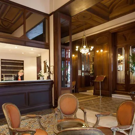 Grand Moderne Лурд