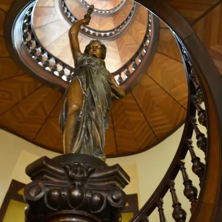 Grand Moderne 4* Лурд