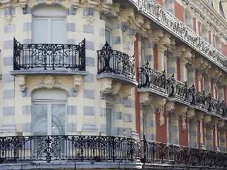 Grand Moderne Отель