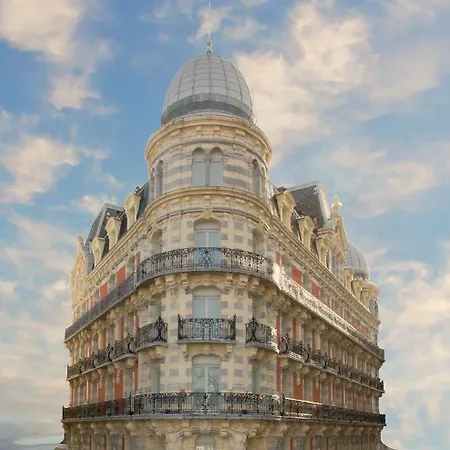 Grand Moderne Лурд