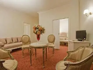 Grand Moderne Отель 4*